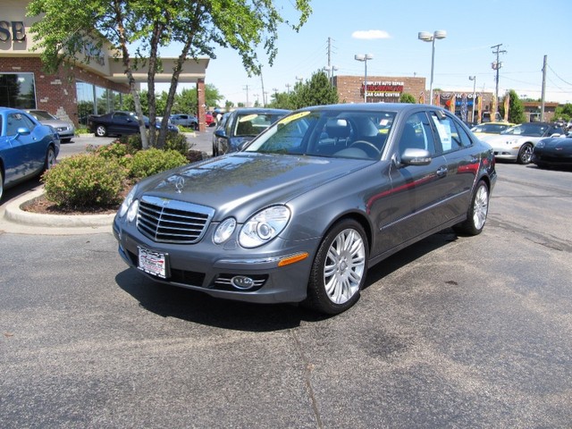 Mercedes-Benz E-Class 2008 photo 1