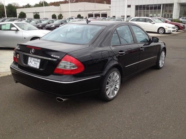 Mercedes-Benz E-Class 2008 photo 2