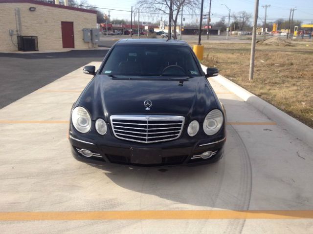 Mercedes-Benz E-Class 2008 photo 1