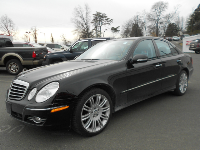 Mercedes-Benz E-Class 2008 photo 1