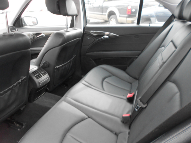 Mercedes-Benz E-Class 2008 photo 5