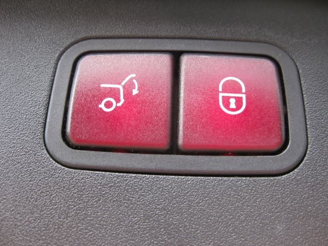 Mercedes-Benz E-Class 2009 photo 3