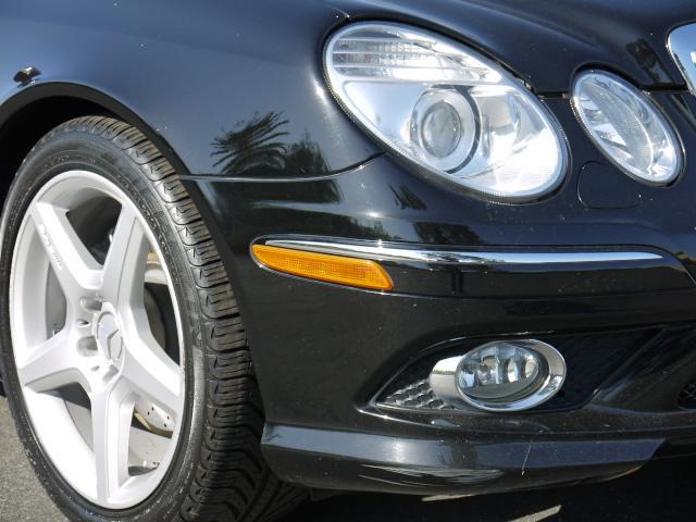 Mercedes-Benz E-Class 2009 photo 4