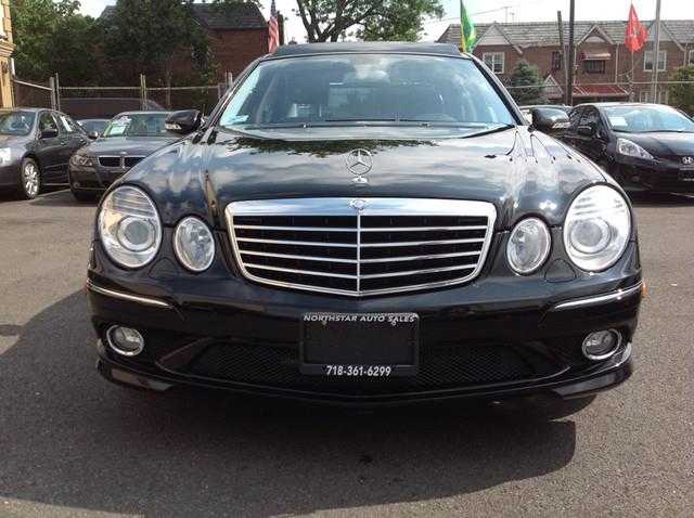 Mercedes-Benz E-Class 2009 photo 2