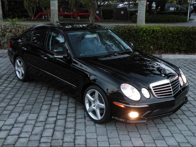 Mercedes-Benz E-Class 2009 photo 4