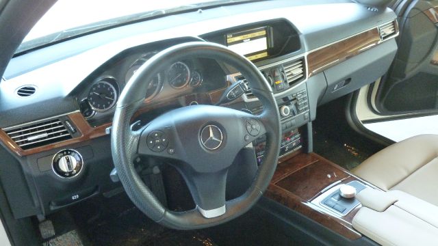 Mercedes-Benz E-Class 4dr Sdn GLS Turbo Manual Sedan