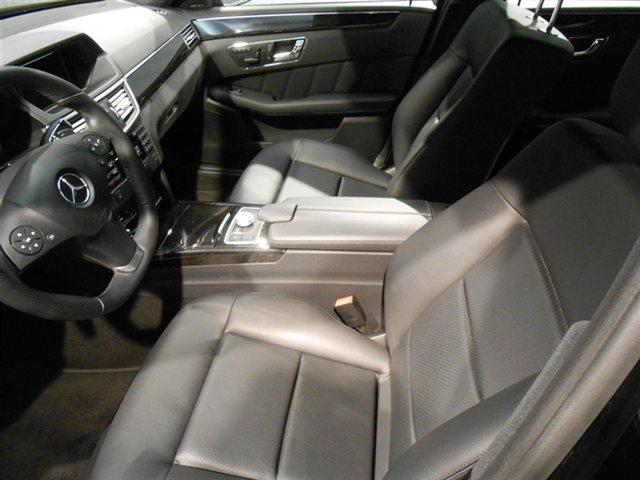 Mercedes-Benz E-Class 2010 photo 1
