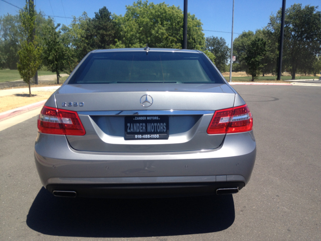 Mercedes-Benz E-Class 4dr Sdn GLS Turbo Manual Sedan