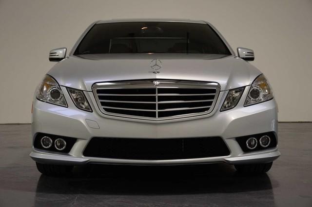 Mercedes-Benz E-Class 2010 photo 1