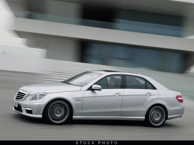 Mercedes-Benz E-Class 2010 photo 1