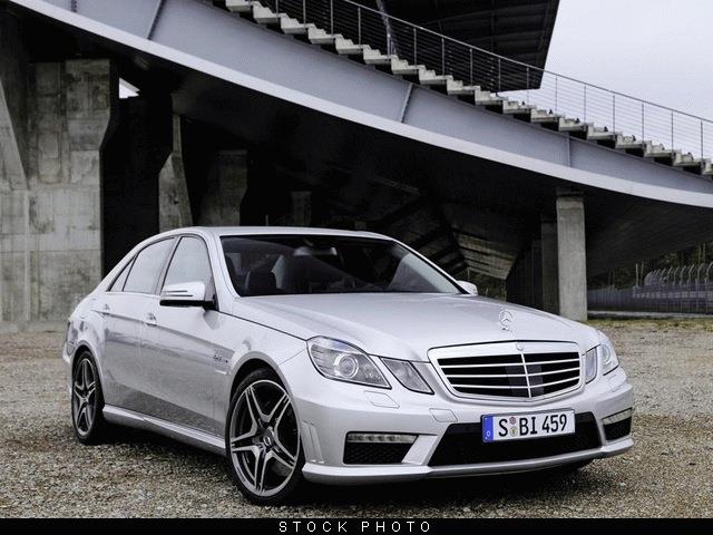 Mercedes-Benz E-Class 2010 photo 4
