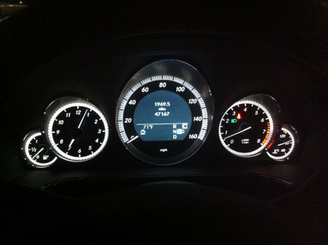 Mercedes-Benz E-Class 2010 photo 2