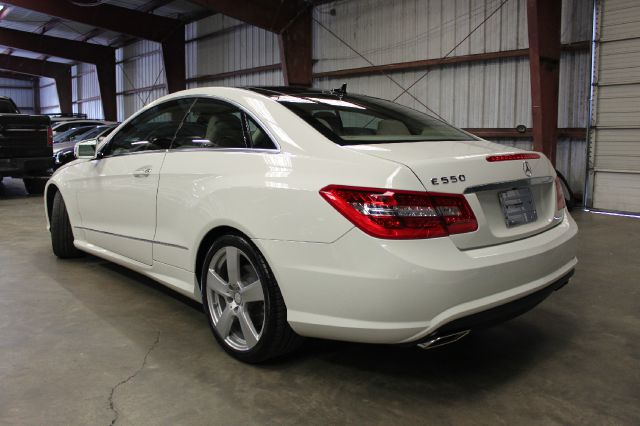 Mercedes-Benz E-Class 3.5 SE Coupe 2D Coupe