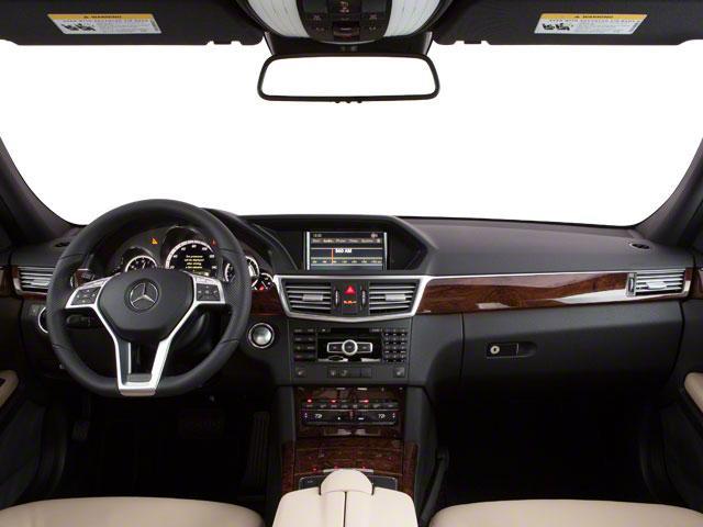 Mercedes-Benz E-Class 2010 photo 17