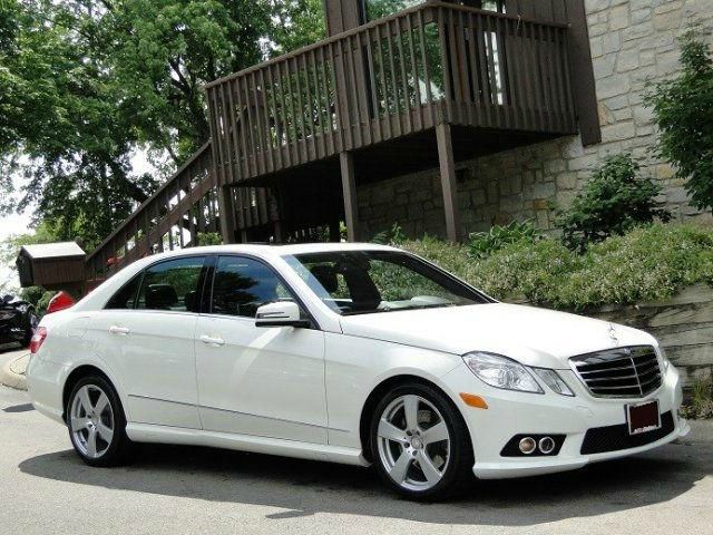 Mercedes-Benz E-Class 2010 photo 3