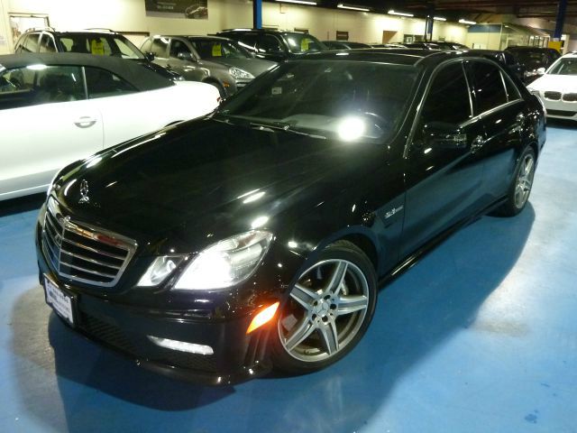 Mercedes-Benz E-Class 2010 photo 4