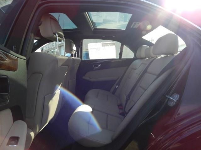 Mercedes-Benz E-Class 2010 Nissan 2.0S Sedan