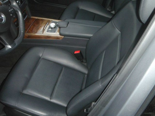 Mercedes-Benz E-Class 2010 photo 1