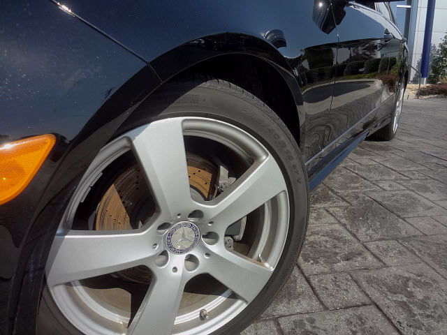 Mercedes-Benz E-Class 2011 photo 2