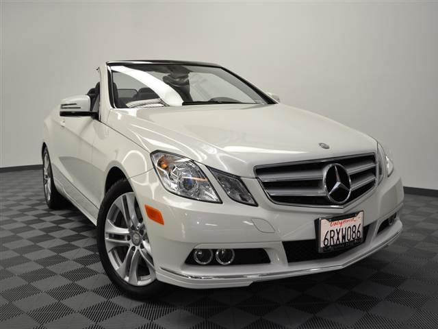 Mercedes-Benz E-Class 2011 photo 4