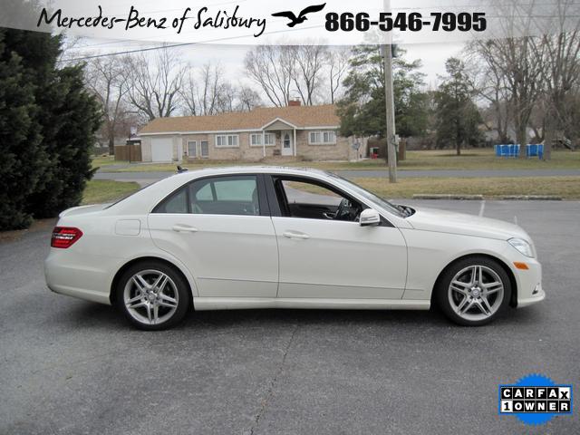 Mercedes-Benz E-Class 2011 photo 2