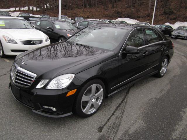 Mercedes-Benz E-Class 2011 photo 5