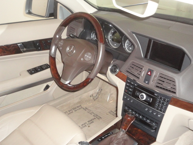 Mercedes-Benz E-Class 2011 photo 1