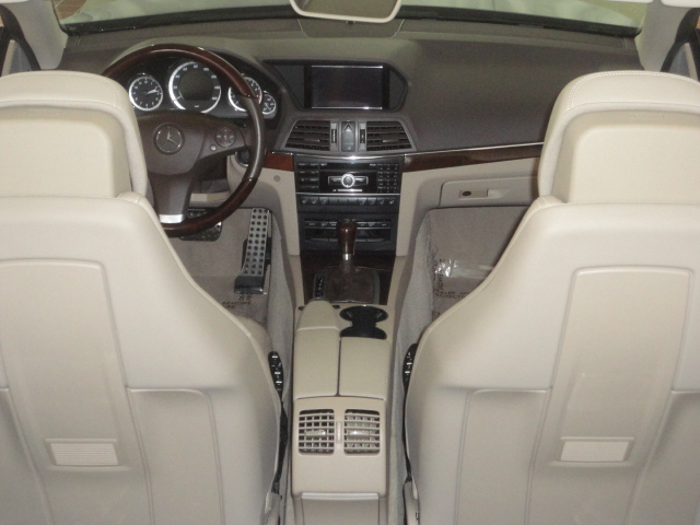Mercedes-Benz E-Class 2011 photo 5