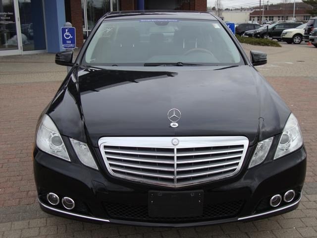 Mercedes-Benz E-Class 2011 photo 1