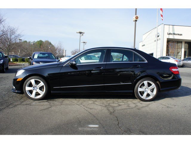 Mercedes-Benz E-Class 2011 photo 4