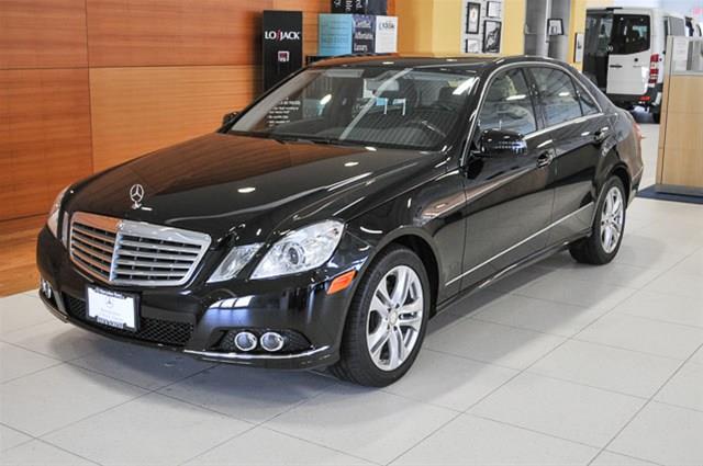 Mercedes-Benz E-Class 2011 photo 4