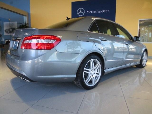 Mercedes-Benz E-Class 2011 photo 4