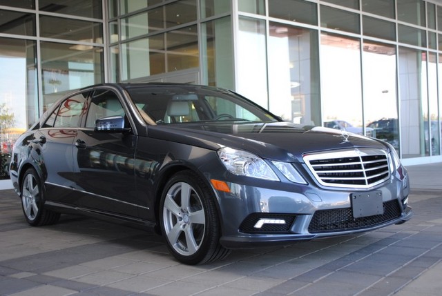 Mercedes-Benz E-Class 2011 photo 2