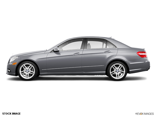Mercedes-Benz E-Class 2011 photo 5