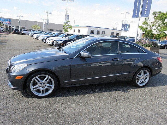 Mercedes-Benz E-Class 2011 photo 3