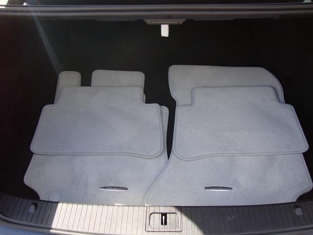 Mercedes-Benz E-Class 2011 photo 3