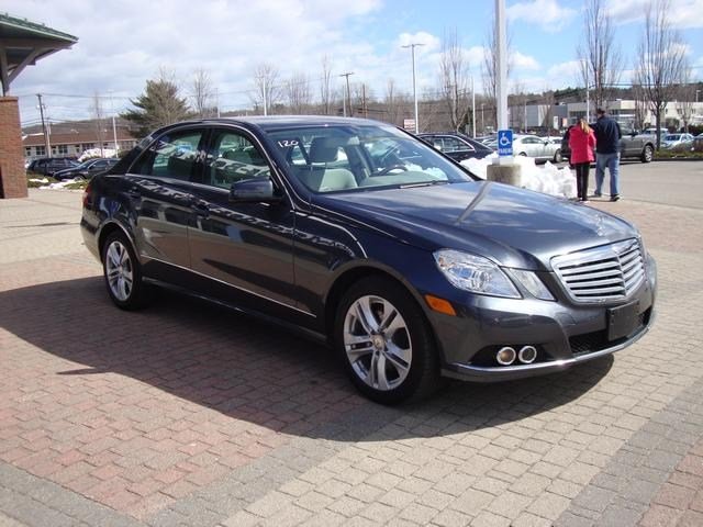 Mercedes-Benz E-Class 2011 photo 4