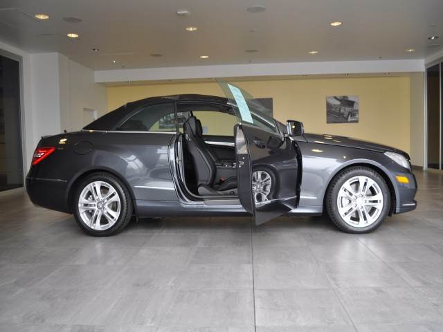 Mercedes-Benz E-Class 2011 photo 3