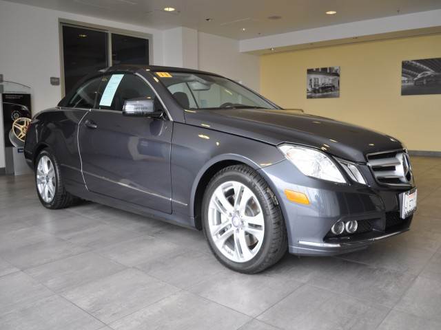 Mercedes-Benz E-Class 2011 photo 5