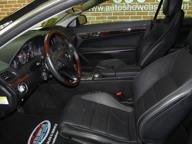 Mercedes-Benz E-Class 2011 photo 3