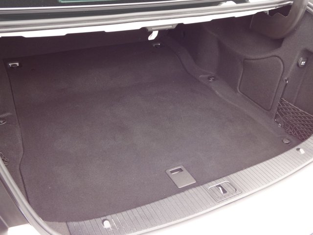 Mercedes-Benz E-Class 2011 photo 1