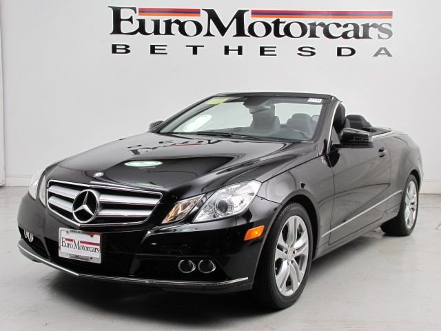 Mercedes-Benz E-Class 2011 photo 1