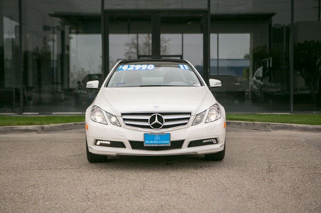 Mercedes-Benz E-Class 2011 photo 5