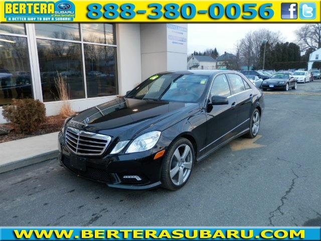 Mercedes-Benz E-Class 2011 photo 4