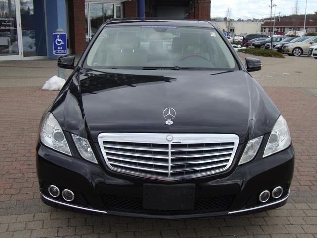 Mercedes-Benz E-Class 2011 photo 1