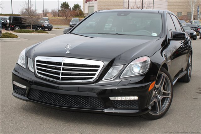 Mercedes-Benz E-Class 2011 photo 4