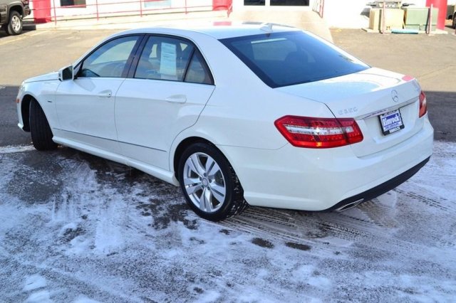 Mercedes-Benz E-Class 2011 photo 1