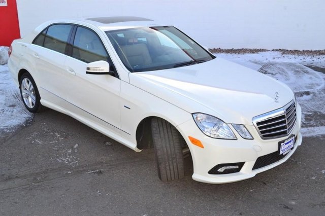 Mercedes-Benz E-Class 2011 photo 4
