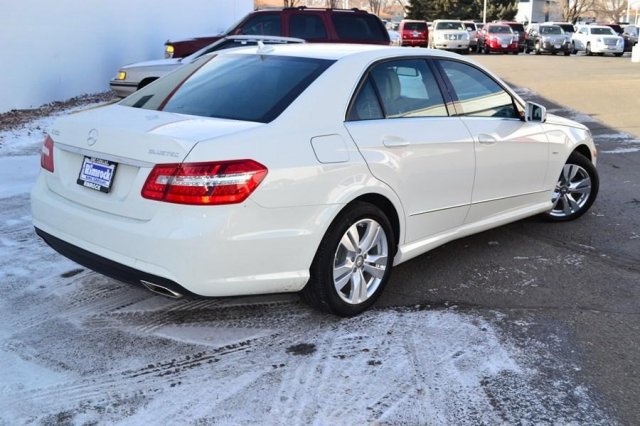 Mercedes-Benz E-Class 2011 photo 5