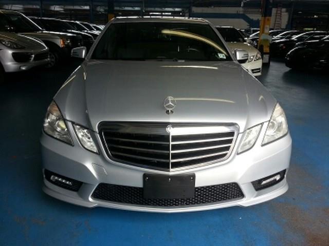 Mercedes-Benz E-Class 2011 photo 3
